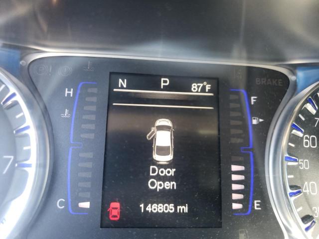 Photo 8 from auction – 2015 CHRYSLER 200 LIMITE with VIN 1C3CCCAB5FN628464