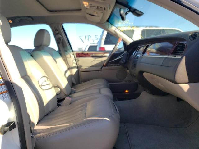 Photo 5 from auction – 2003 LINCOLN TOWN CAR S with VIN 1LNHM82W63Y604242