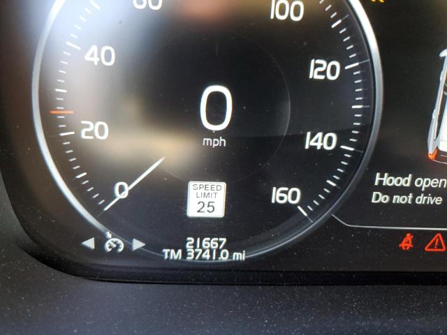 Photo 8 from auction – 2021 VOLVO XC60 T5 MO with VIN YV4102RK7M1697281