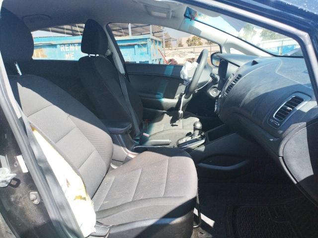 Photo 5 from auction – 2018 KIA FORTE LX with VIN 3KPFK4A77JE274778