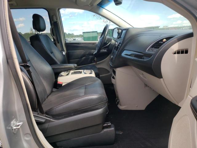 Photo 5 from auction – 2013 CHRYSLER TOWN & COU with VIN 2C4RC1BG0DR819455