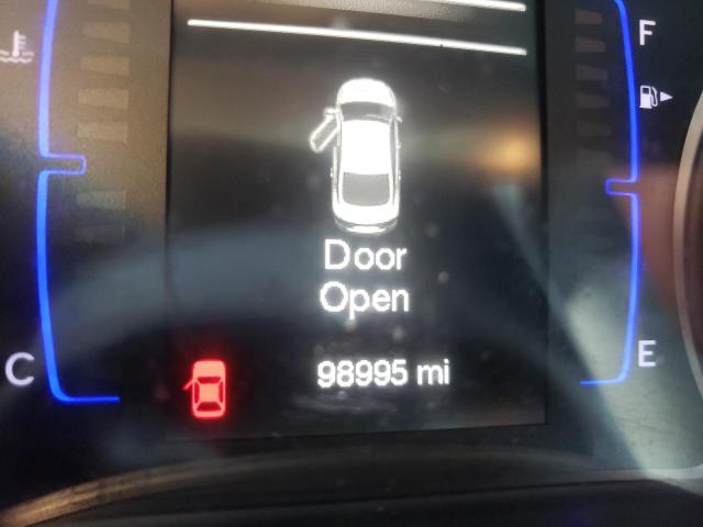 Photo 8 from auction – 2015 CHRYSLER 200 LIMITE with VIN 1C3CCCAB4FN754542