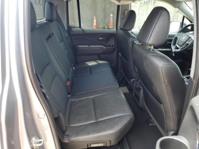 Photo 6 from auction – 2017 HONDA RIDGELINE with VIN 5FPYK3F68HB032404