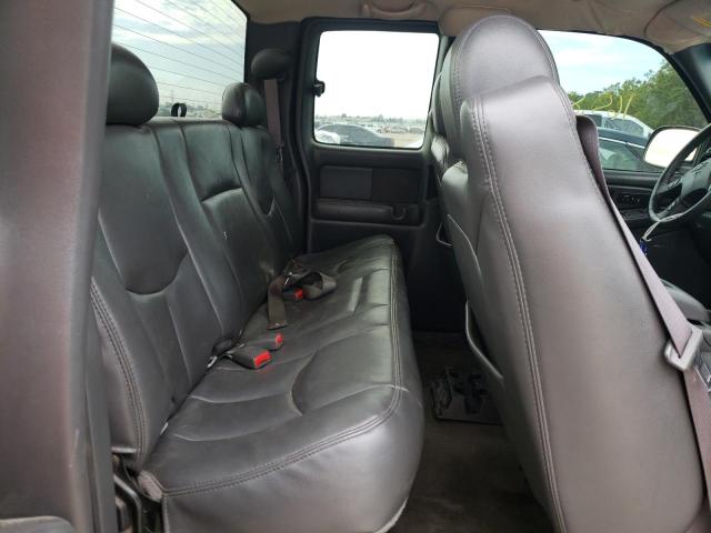 Photo 6 from auction – 2005 CHEVROLET SILVERADO with VIN 1GCEK19B75E114050