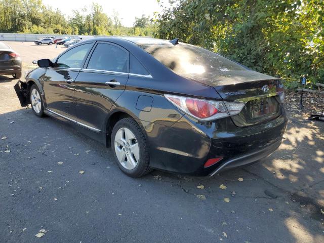 Photo 3 from auction – 2011 HYUNDAI SONATA HYB with VIN KMHEC4A42BA004128