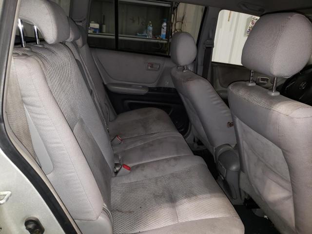 Photo 6 from auction – 2004 TOYOTA HIGHLANDER with VIN JTEEP21A040044697