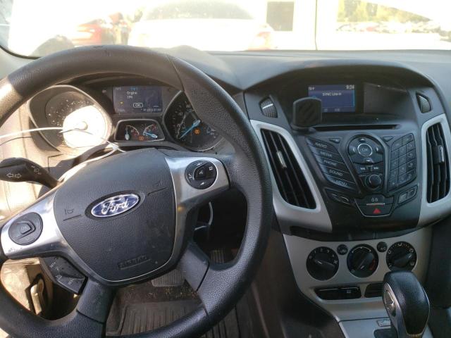 Zdjęcie 9 z aukcji – 2014 FORD FOCUS SE z VIN 1FADP3K28EL421408