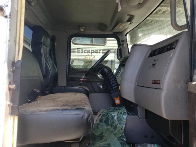 Photo 5 from auction – 2017 KENWORTH CONSTRUCTI with VIN 2NKHHJ7X3HM146605