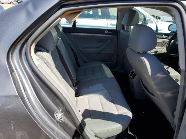 Photo 6 from auction – 2007 VOLKSWAGEN JETTA WOLF with VIN 3VWEF71K87M192169