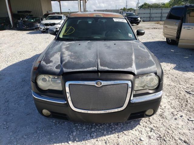 Фото 9 с аукциона – 2005 CHRYSLER 300C с VIN 2C3JA63H55H621408