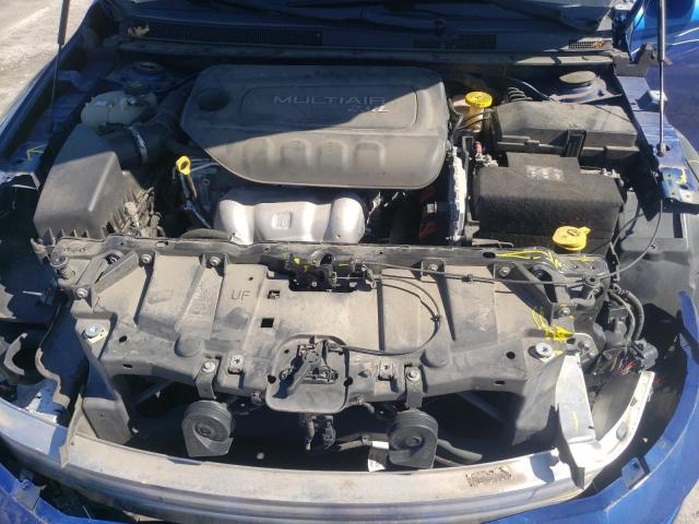 Photo 7 from auction – 2016 CHRYSLER 200 LIMITE with VIN 1C3CCCAB3GN117126