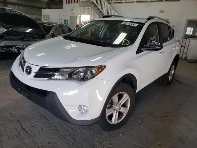 Photo 2 from auction – 2014 TOYOTA RAV4 XLE with VIN JTMRFREV1ED091729