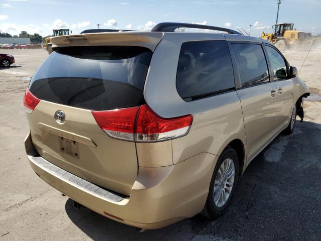Photo 4 from auction – 2014 TOYOTA SIENNA XLE with VIN 5TDYK3DC6ES503832