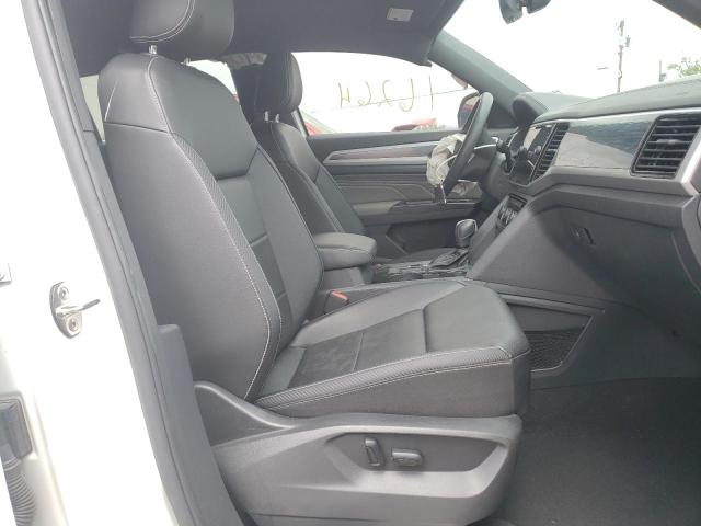 Photo 5 from auction – 2021 VOLKSWAGEN ATLAS CROS with VIN 1V2CE2CA9MC215409