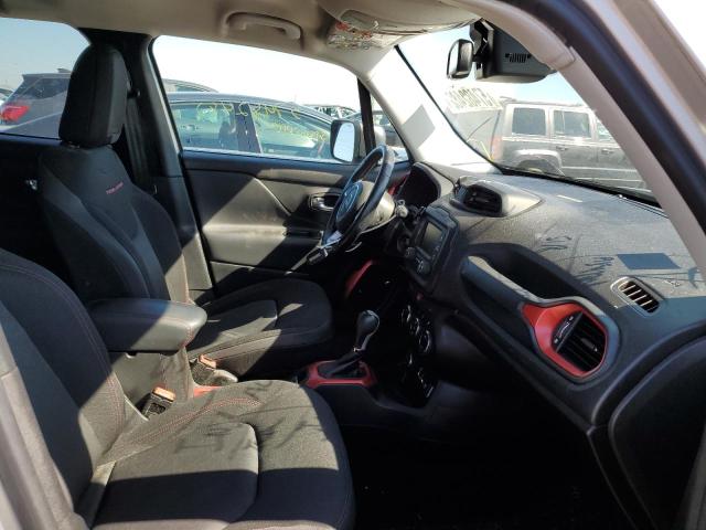 Photo 5 from auction – 2017 JEEP RENEGADE T with VIN ZACCJBCB2HPG45564