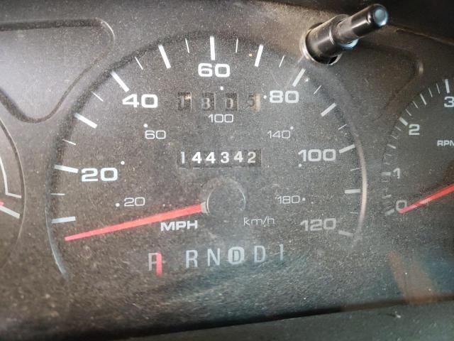 Photo 8 from auction – 2002 FORD TAURUS LX with VIN 1FAFP52U22G261584