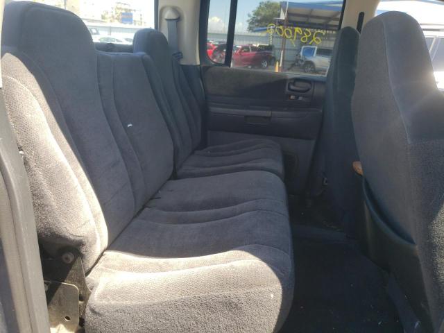 Photo 6 from auction – 2003 DODGE DAKOTA QUA with VIN 1D7HL48N93S104759