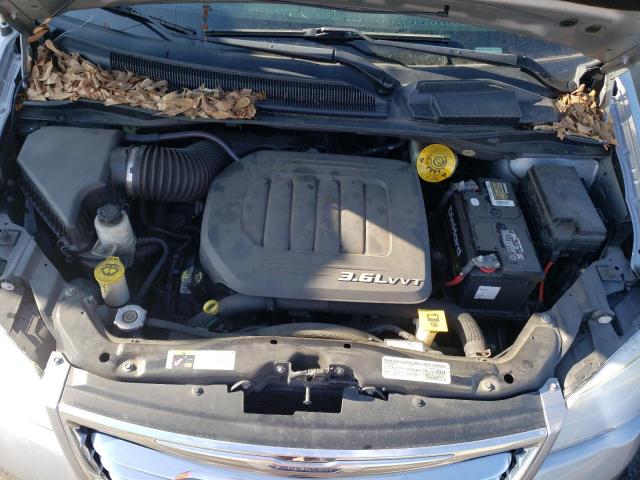 Photo 7 from auction – 2014 CHRYSLER TOWN & COU with VIN 2C4RC1BG4ER272482