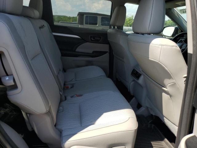 Photo 6 from auction – 2018 TOYOTA HIGHLANDER with VIN 5TDBZRFH9JS484734