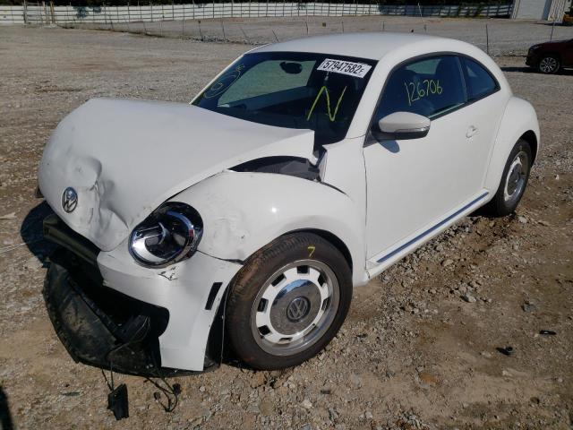 Photo 2 from auction – 2012 VOLKSWAGEN BEETLE with VIN 3VWJX7AT1CM658751