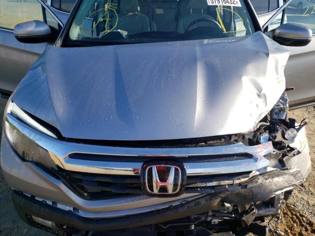 Photo 7 from auction – 2019 HONDA RIDGELINE with VIN 5FPYK3F7XKB024921