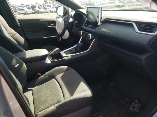 Photo 5 from auction – 2022 TOYOTA RAV4 SE with VIN JTM16RFV7ND051683