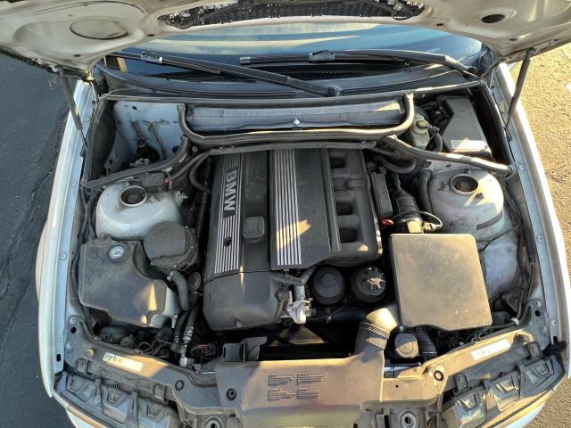 Photo 7 from auction – 2003 BMW 325 CI with VIN WBABS33413PG91828