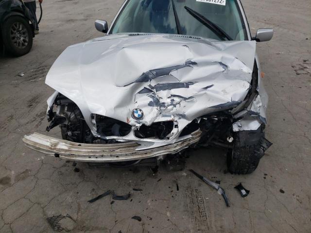 Photo 9 from auction – 2004 BMW 325 I with VIN WBAEV33484KR30114
