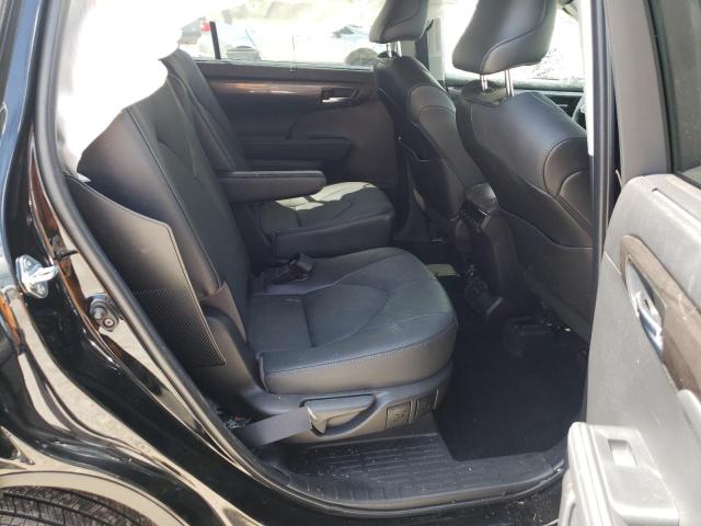 Photo 6 from auction – 2022 TOYOTA HIGHLANDER with VIN 5TDDZRBH8NS216536