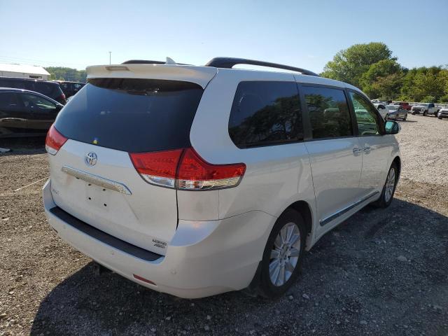 Photo 4 from auction – 2013 TOYOTA SIENNA XLE with VIN 5TDDK3DC4DS056382