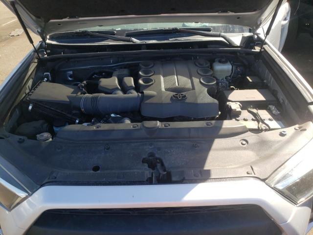 Photo 7 from auction – 2020 TOYOTA 4RUNNER SR with VIN JTEBU5JR6L5769581