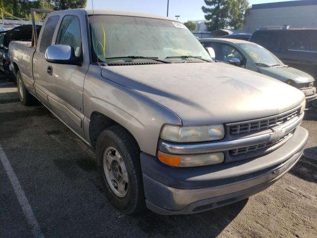 CHEVROLET SILVERADO 2002 with VIN 1GCEC19T42E208288 - Photo from auction
