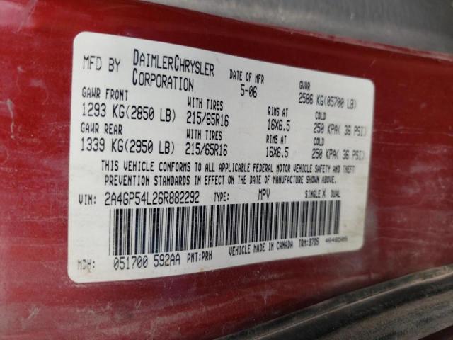 Photo 10 from auction – 2006 CHRYSLER TOWN & COU with VIN 2A4GP54L26R882292