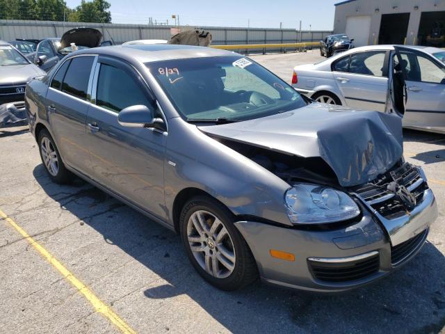 VOLKSWAGEN JETTA WOLF 2007 with VIN 3VWEF81K87M059322 - Photo from auction