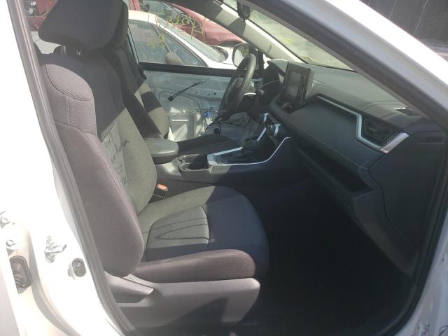 Photo 5 from auction – 2019 TOYOTA RAV4 XLE with VIN JTMP1RFVXKD520415