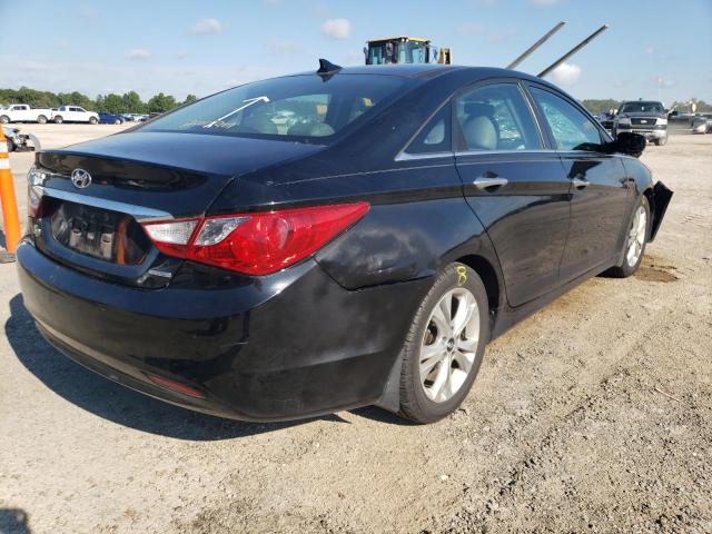 Photo 4 from auction – 2013 HYUNDAI SONATA SE with VIN 5NPEC4AC7DH677682