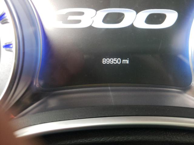 Photo 8 from auction – 2016 CHRYSLER 300C with VIN 2C3CCAEG5GH161339