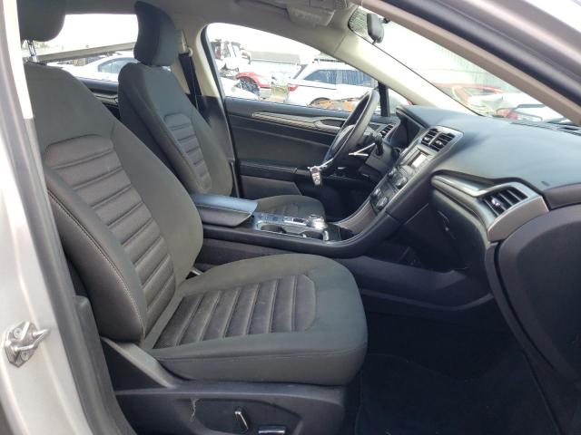 Photo 5 from auction – 2017 FORD FUSION SE with VIN 3FA6P0HD0HR128849