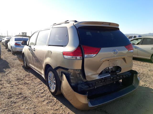 Photo 3 from auction – 2011 TOYOTA SIENNA XLE with VIN 5TDYK3DC7BS052986