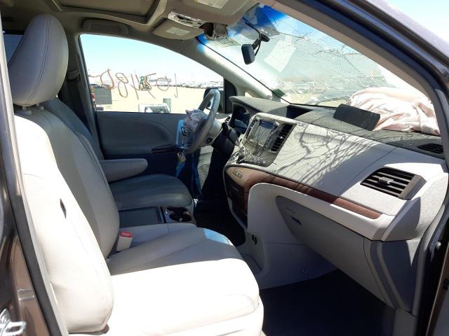 Photo 5 from auction – 2014 TOYOTA SIENNA XLE with VIN 5TDYK3DC1ES427808