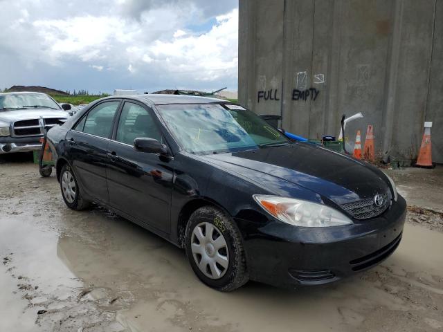 TOYOTA CAMRY LE 2002 with VIN 4T1BE32K32U585092 - Photo from auction