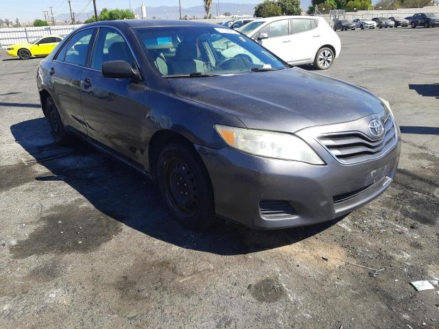 TOYOTA CAMRY BASE 2010 z numerem VIN 4T1BF3EK2AU010702 - Zdjęcie z aukcji