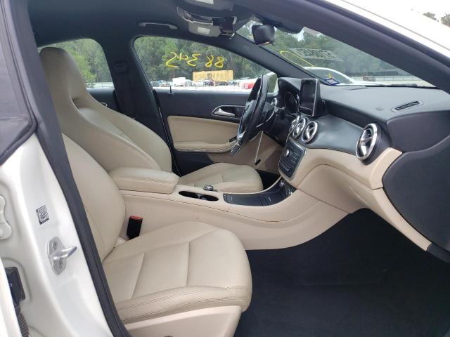 Photo 5 from auction – 2015 MERCEDES-BENZ CLA 250 with VIN WDDSJ4EB3FN243360