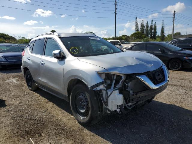 NISSAN ROGUE S 2017 with VIN JN8AT2MT2HW152581 - Photo from auction