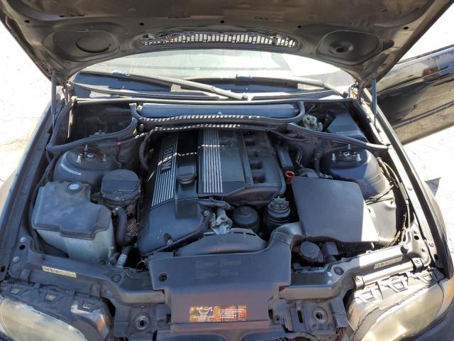 Photo 7 from auction – 2002 BMW 330 I with VIN WBAEV53482KM22525