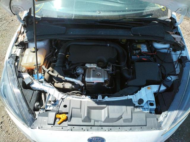 Photo 7 from auction – 2015 FORD FOCUS SE with VIN 1FADP3KE6FL232607
