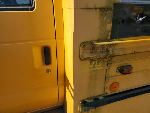 Photo 9 from auction – 2003 FORD ECONOLINE with VIN 1FDWE35F43HB48485