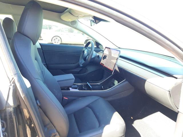 Photo 5 from auction – 2018 TESLA MODEL 3 with VIN 5YJ3E1EB9JF144390