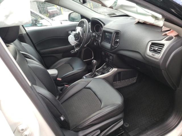 Photo 5 from auction – 2019 JEEP COMPASS LA with VIN 3C4NJDBB7KT735749