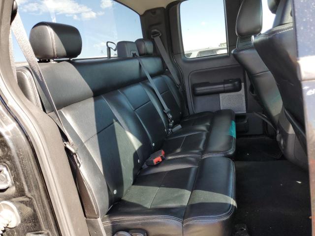 Photo 6 from auction – 2004 FORD F150 with VIN 1FTPX14554NC12472
